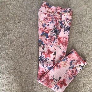 REVERSIBLE WOMENS JEANS- PINK FLORAL/ PINK SOLID— SIZE SM